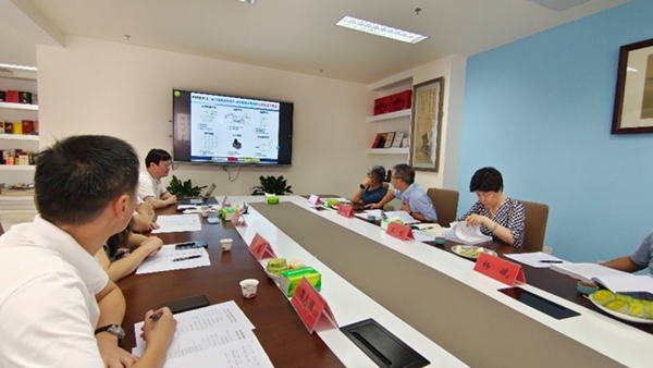 和记官方网站“高速高精度数字标签印刷机”项目通过中包联科技成果鉴定